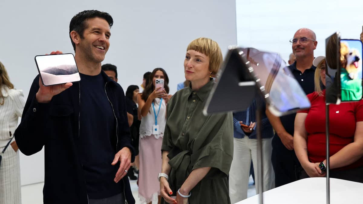 Apple Unveils Foldable iPhone Duo, iPhone 18 Pro and AI Upgrades Under New CEO Ternus
