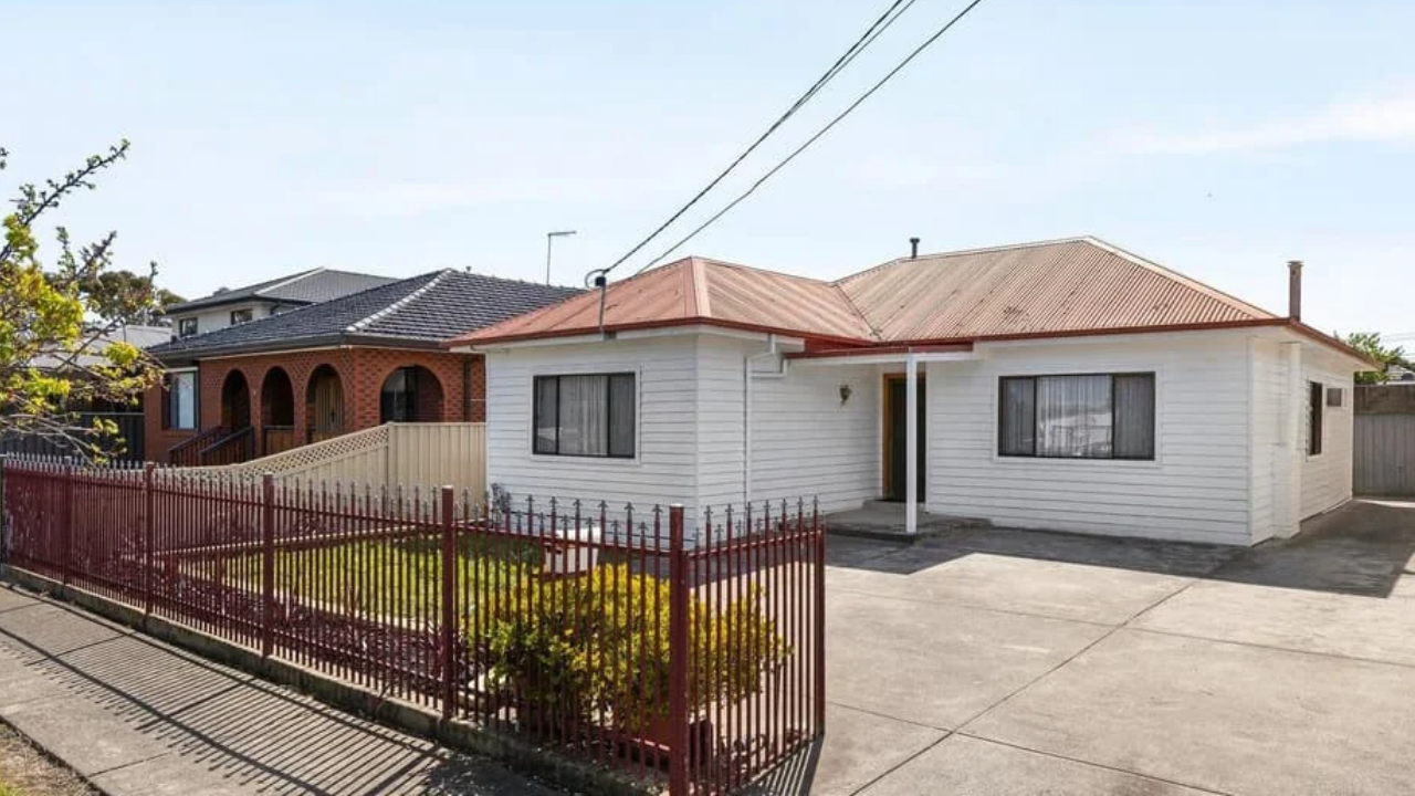 Maidstone Home Sold for A$960,000 After 40 Years, Buyers Promise to Preserve Structure