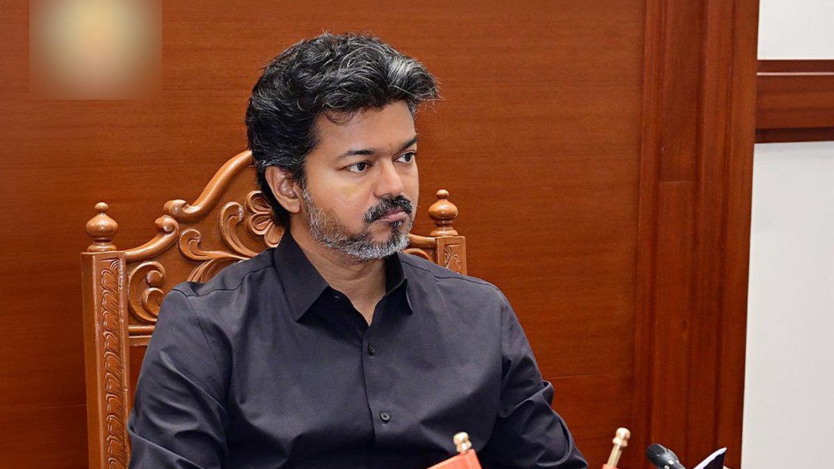 Tamil Nadu Chief Minister to Visit London for Investment Talks, Delaying Gold Ring Welfare Scheme