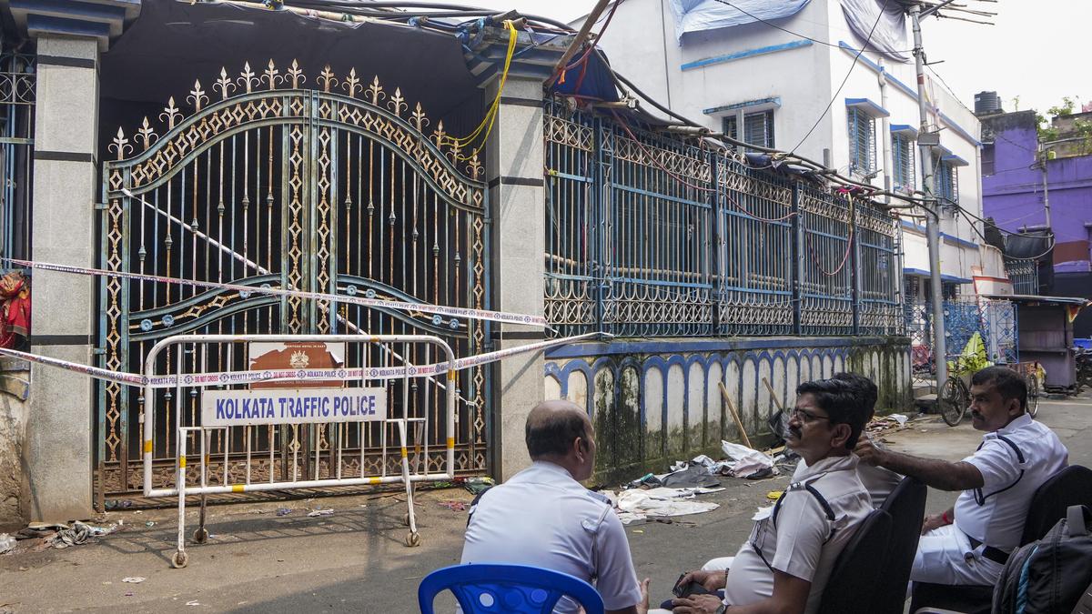 Kolkata Stampede Claims 19 Lives Amid Durga Puja Celebrations