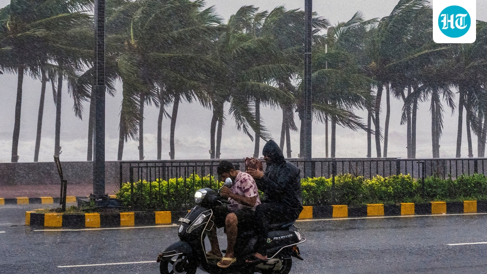Cyclone Arnab Hits Andhra Coast as Jio Platforms Debuts on Stock Exchange