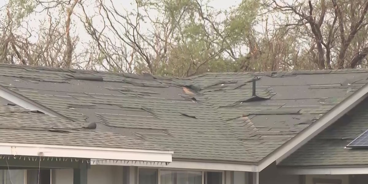 West Kauai Communities Begin Cleanup After Hurricane Lowell Causes Roof Damage and Flooding