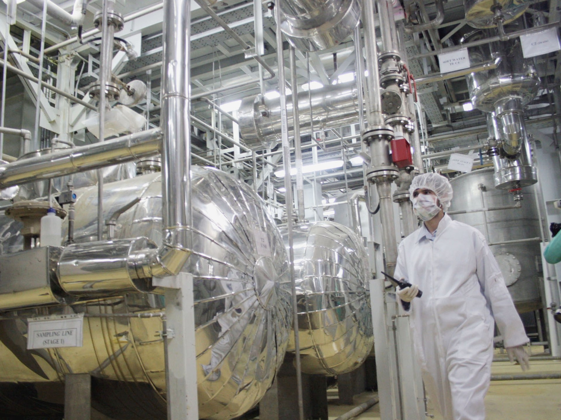 Iran’s Uranium Enrichment Stands as Key Obstacle in US‑Iran Ceasefire Talks