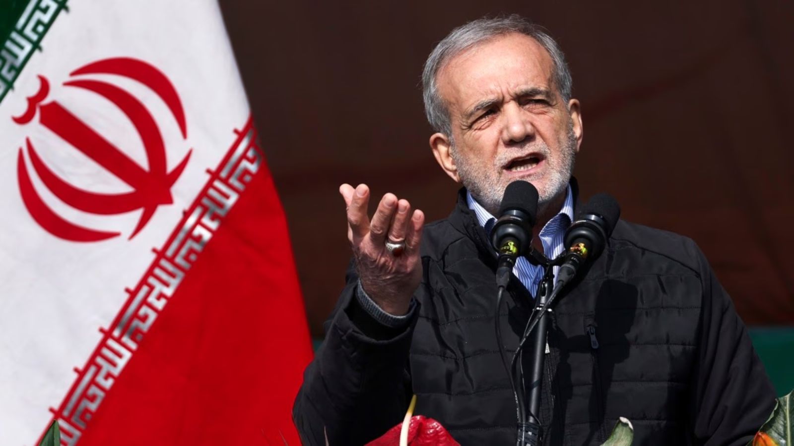 Iran Vows Continued Resistance as Gulf Tensions Escalate Over Hormuz Blockade and Houthi Attacks on Saudi Arabia