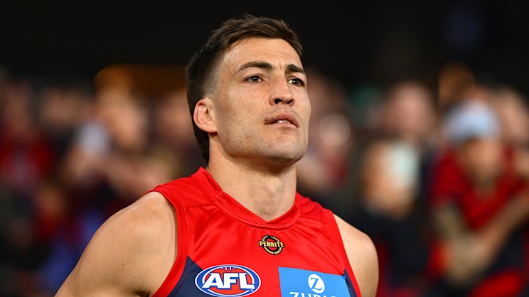 AFL Roundup: Viney's Melbourne Future in Doubt, Khamis Re-Signs with Bulldogs, Mills Suffers Season-Ending Injury