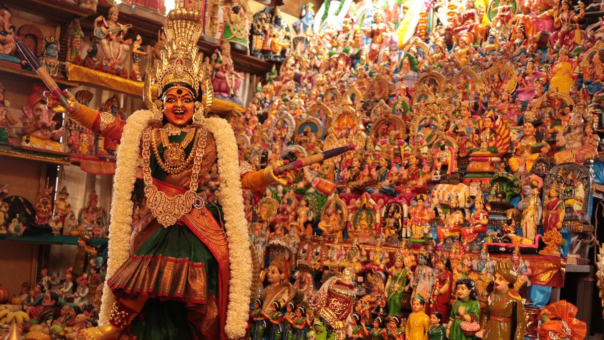 Sreekanth GS Showcases Over 10,000 Dolls in Thiruvananthapuram’s Largest Navarathri Golu