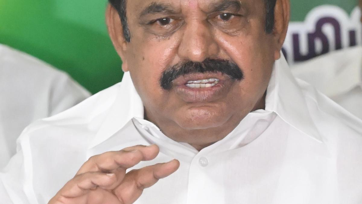 Palaniswami Criticizes TVK Government After Prisoner Escape in Coimbatore