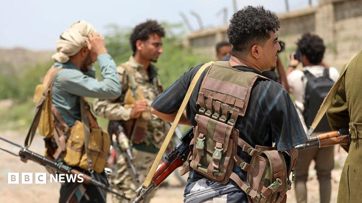 Yemen’s Pro‑Government Forces Claim Control of Mokha and Bab al‑Mandab, Houthi Deny Losses
