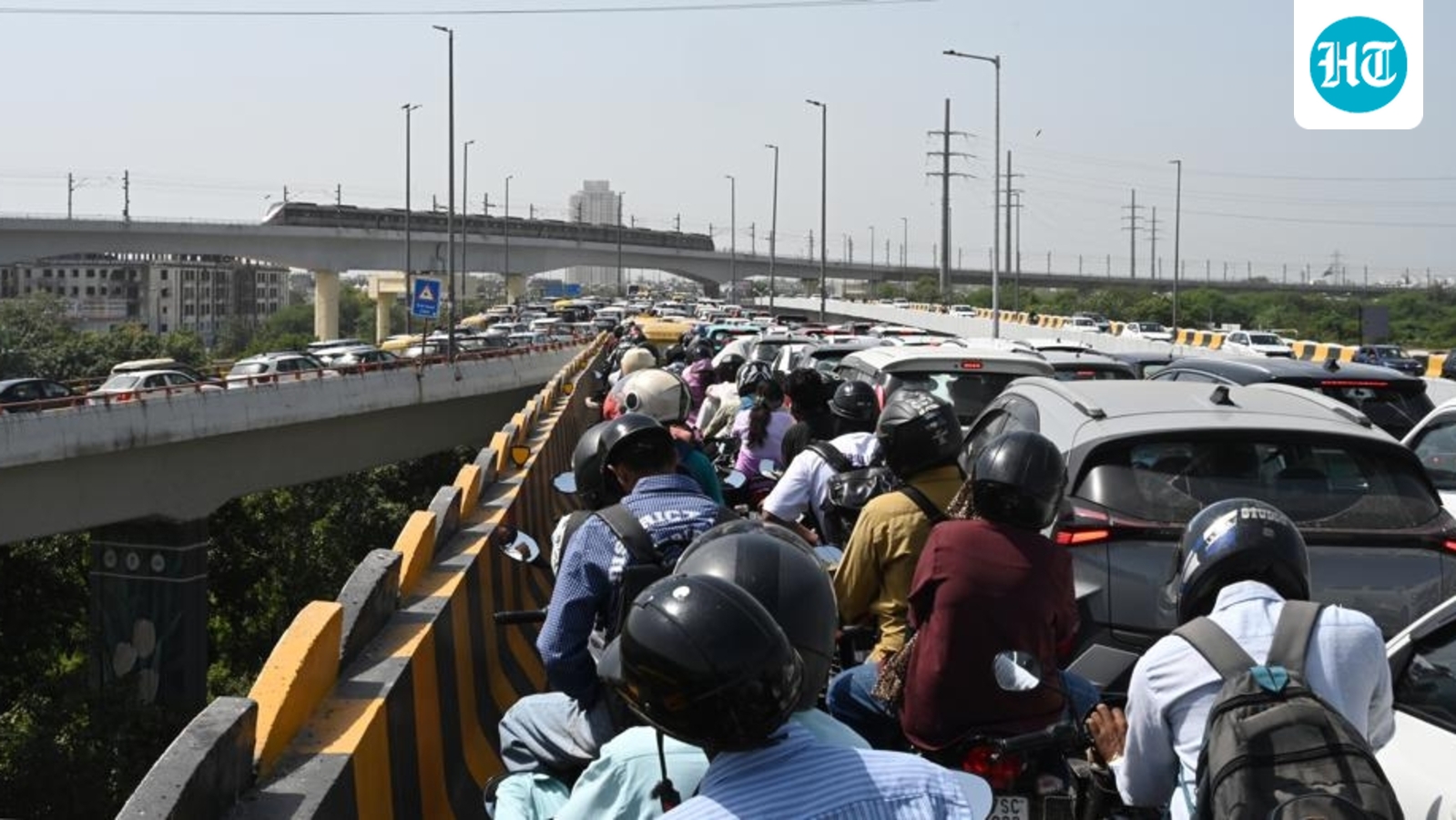 Delhi Traffic Police Request PWD Redesign Barapullah Phase‑III Flyover Merge Point