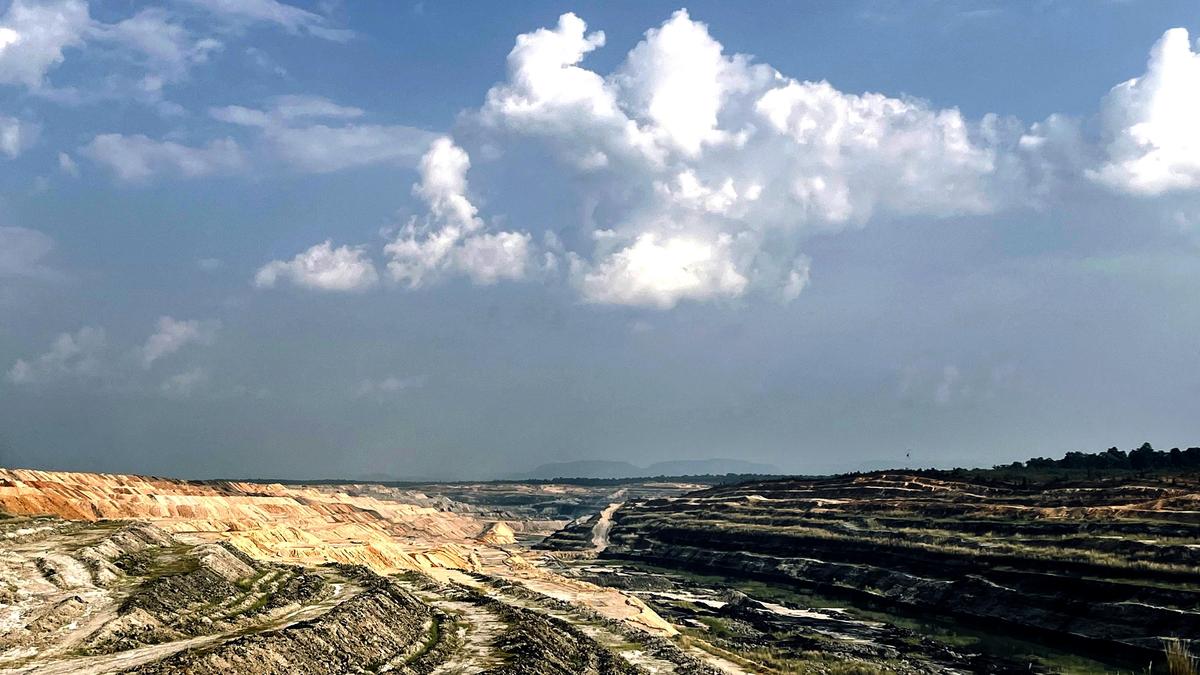 Tara Coal Block Auction Sparks Environmental and Political Backlash in Chhattisgarh