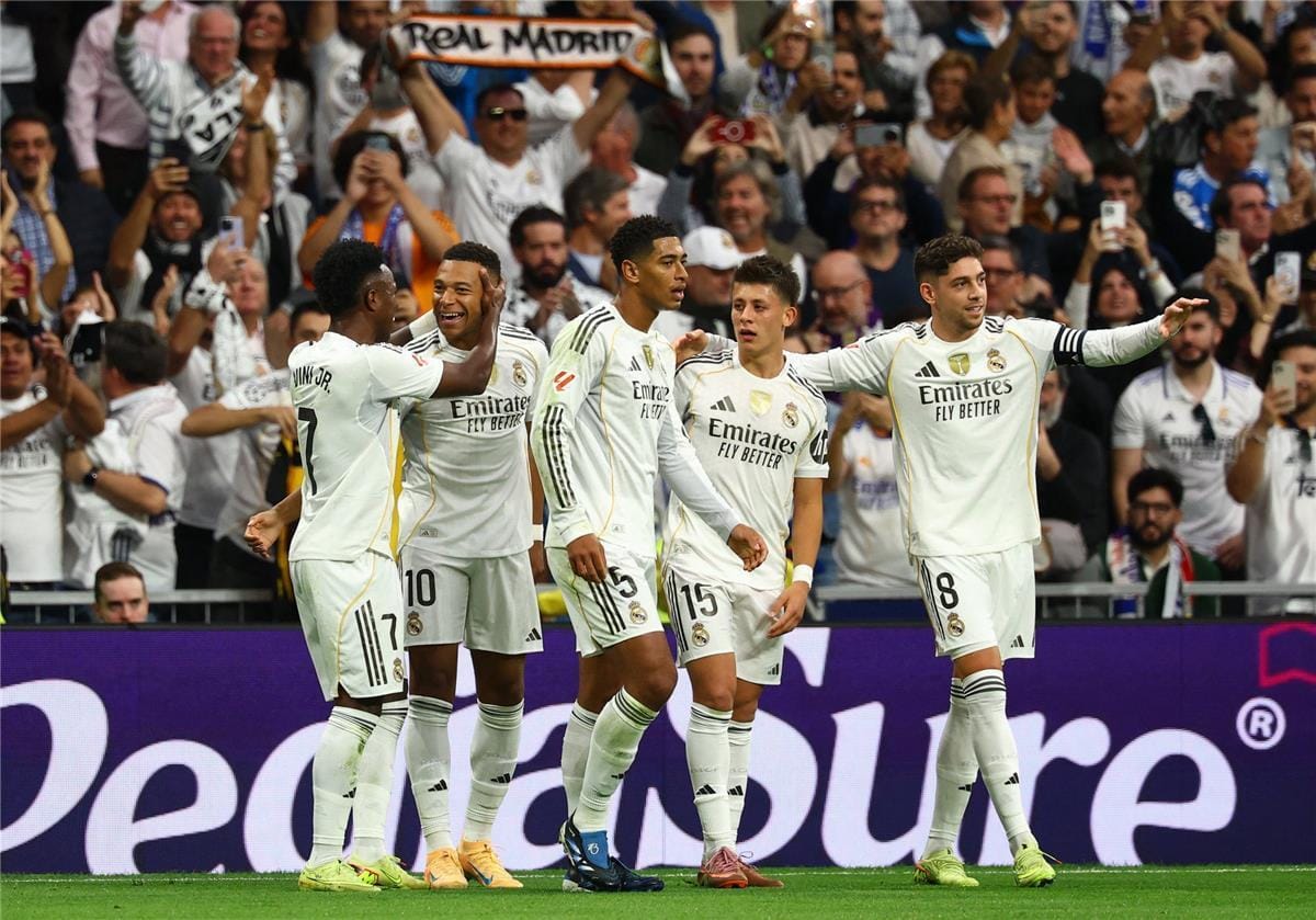 Champions League Headliners and Egyptian League Fixtures Set for Tuesday's Football Schedule
