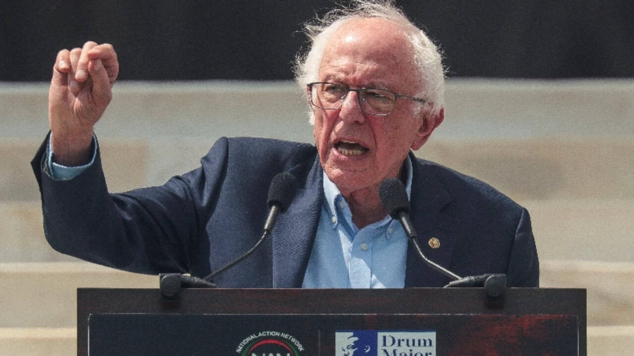 Senator Sanders Criticizes Big Tech’s AI Spending, Warns Companies Not to Rely on Taxpayers