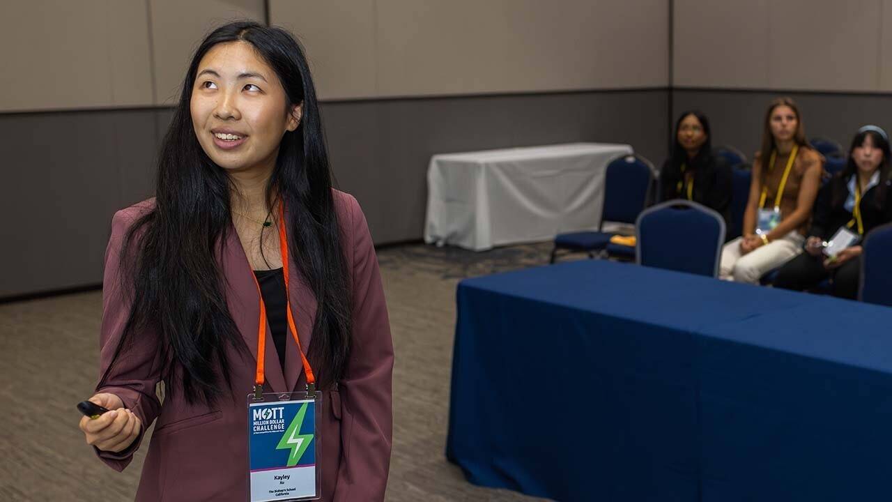San Diego Student Wins $25,000 Prize for Low‑Cost Wearable Stethoscope