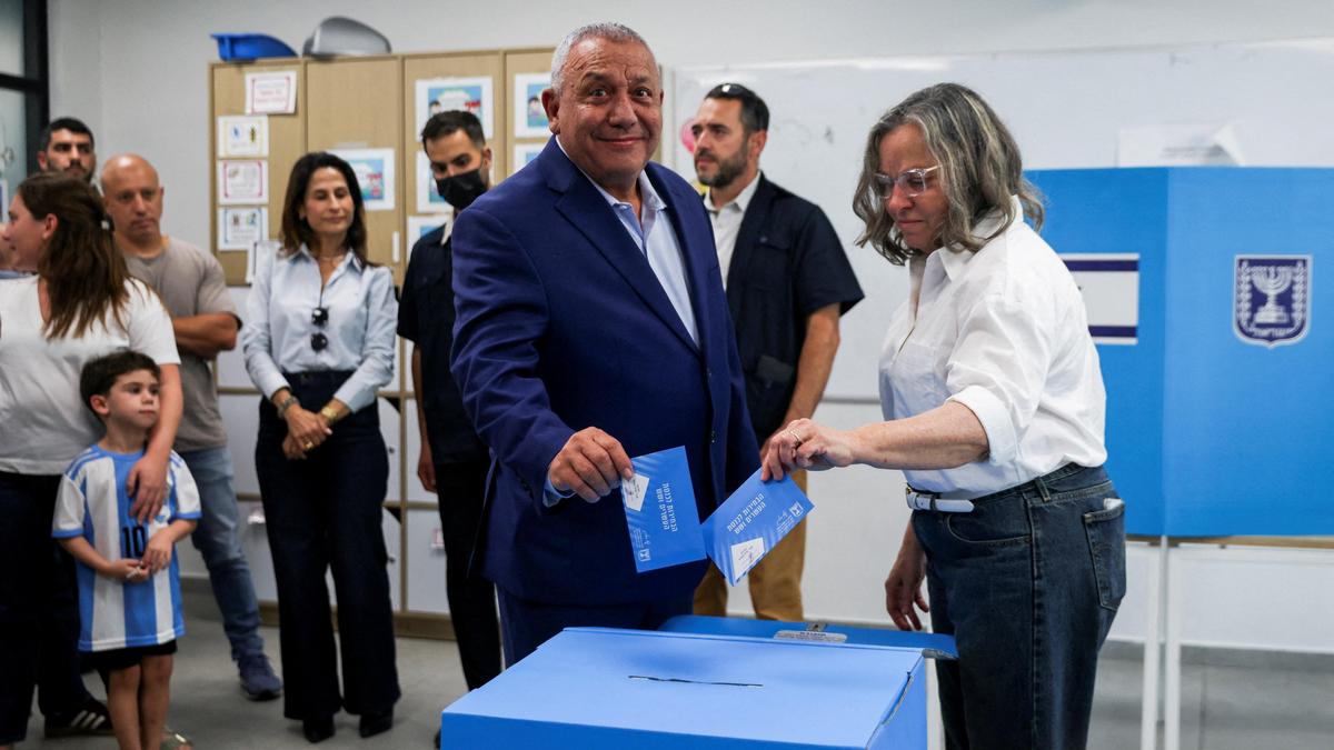 Israel Records Highest Voter Turnout in Decades as Netanyahu Faces Tight Race