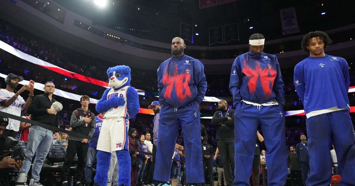 Trump Criticizes LeBron James for Anthems Warm‑Ups During Philadelphia Opener