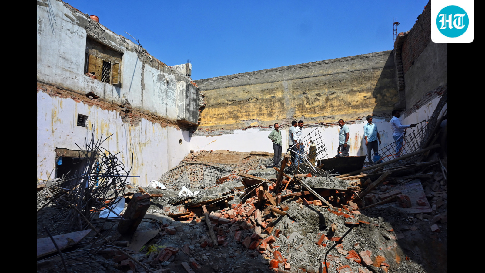 Delhi Police Charge Building Owner and Contractor in Harsh Vihar Collapse That Killed Two