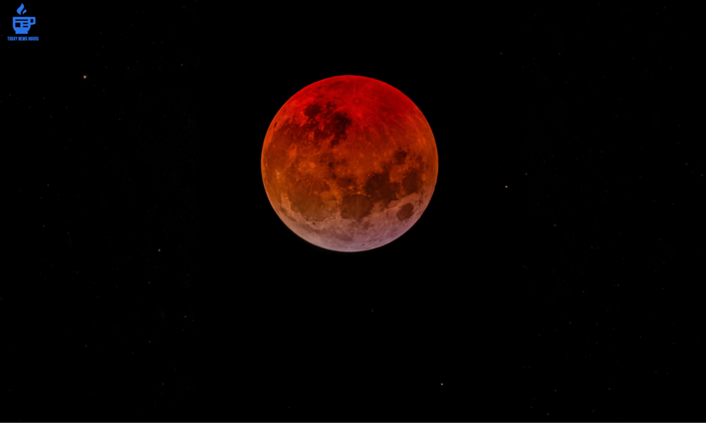 Chandra Grahan 2026 Dos and Don’ts – What to Follow During Lunar Eclipse
